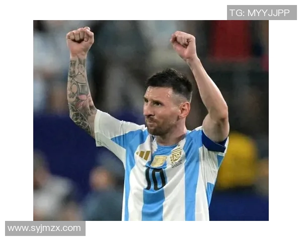 足球八号球衣的传奇人物与历史巨星解析